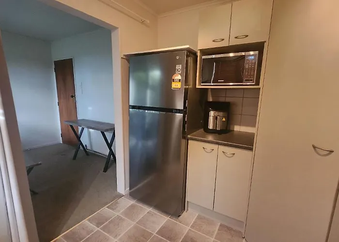 En-suite In Prime Location House With And Sauna Rotorua