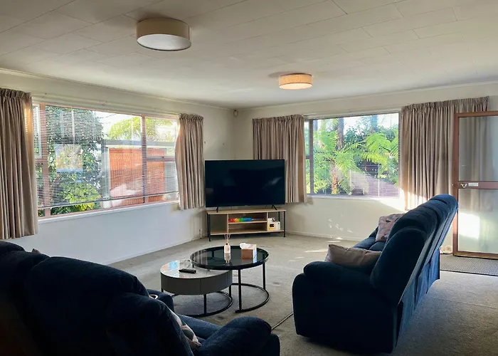 Gasthuis En-suite In Prime Location House With And Sauna Rotorua